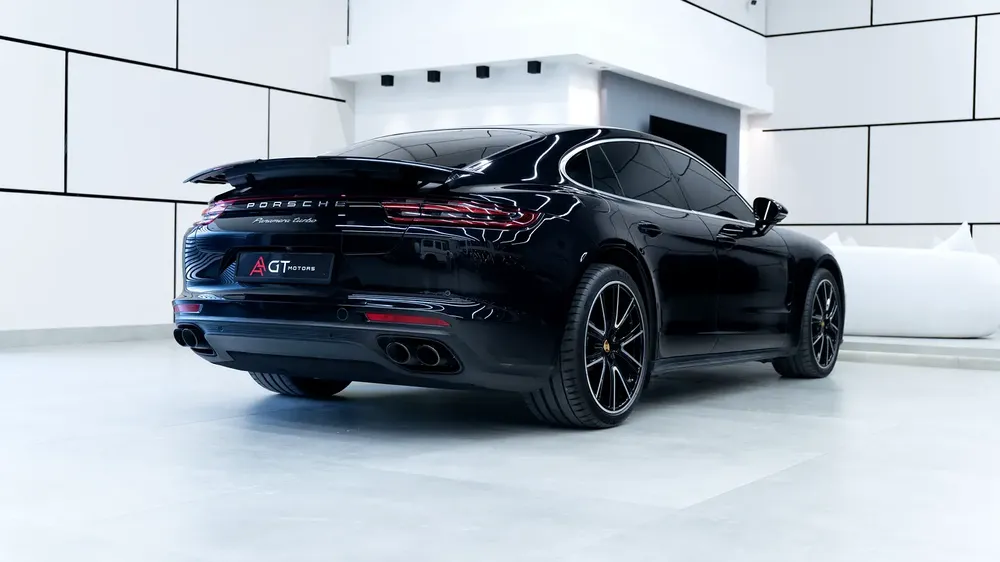 2018 Porsche Panamera Turbo - Japanese Specs - Image 8