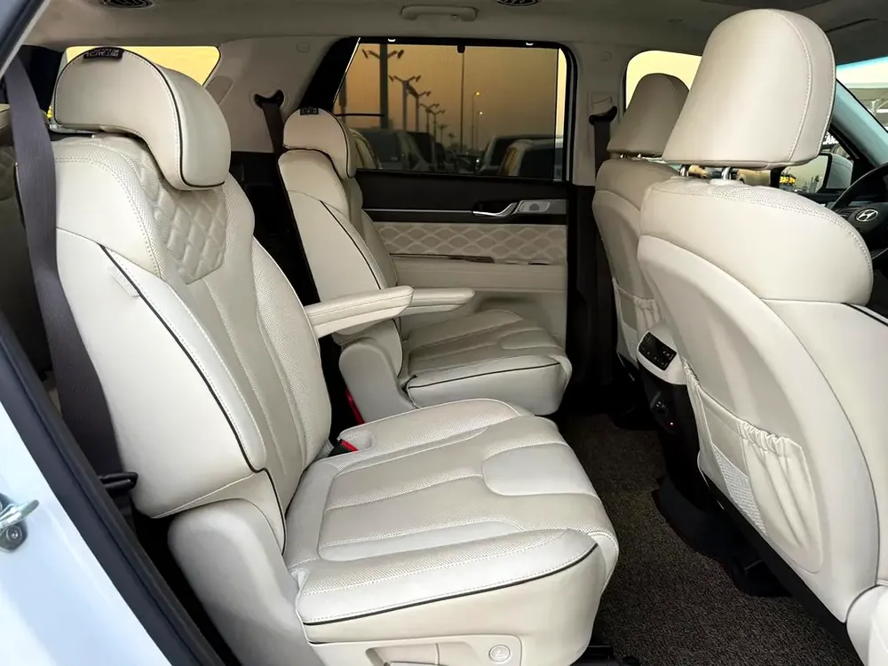 Hyundai Palisade Limited 2021 - Korean Specs - Excellent Condition - Image 10