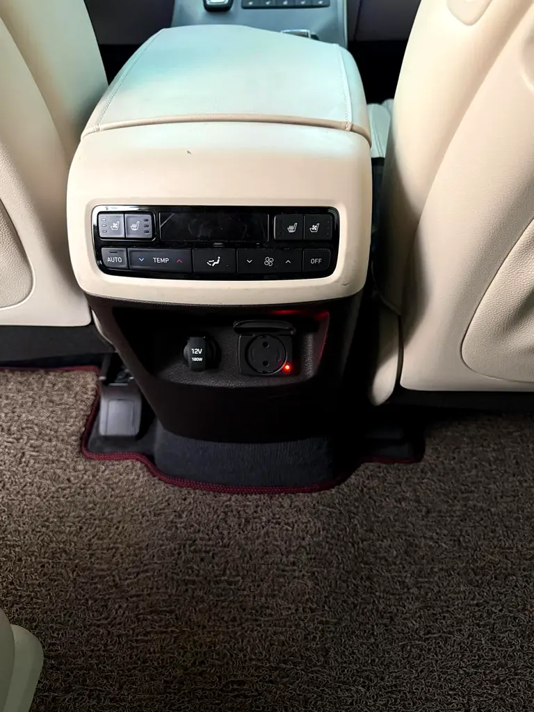 Hyundai Palisade Limited 2021 - Korean Specs - Excellent Condition - Image 18