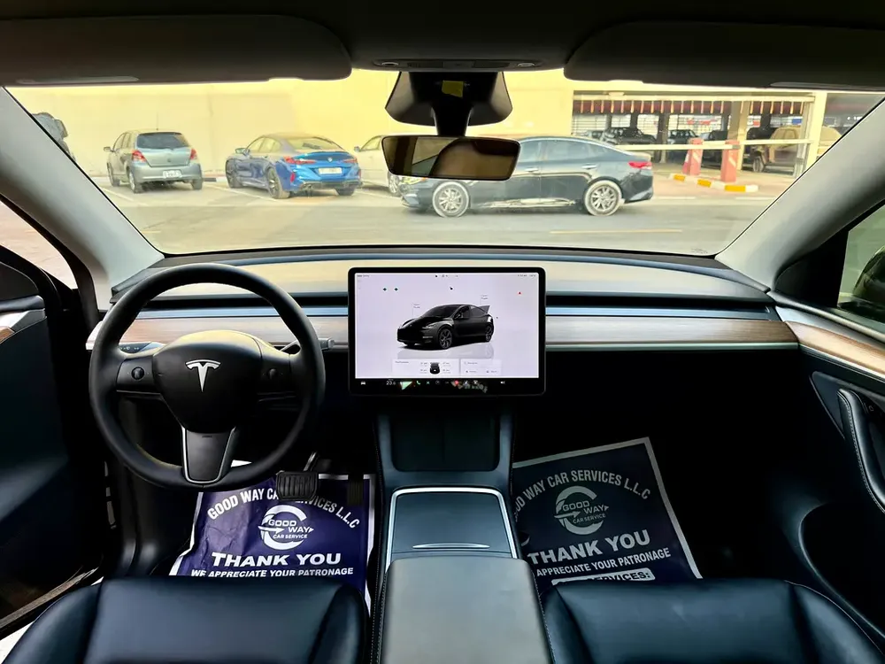 2024 TESLA Y DUAL MOTOR AUTO PILOT LONG RANGE 360 CAMERAS CANADA SPEC - Image 11
