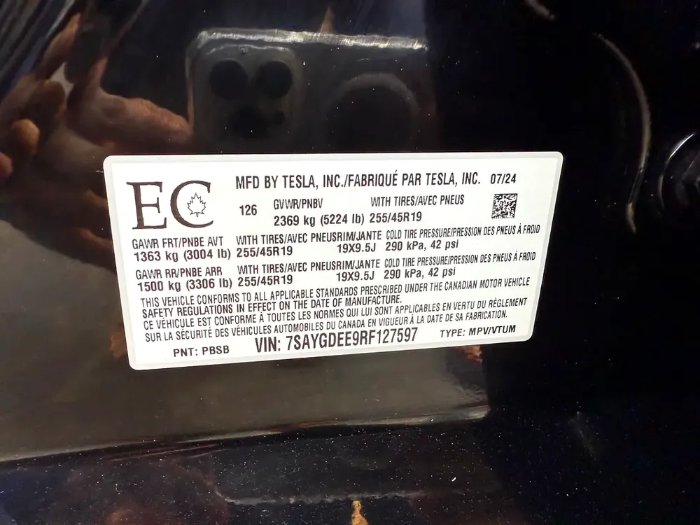 2024 TESLA Y DUAL MOTOR AUTO PILOT LONG RANGE 360 CAMERAS CANADA SPEC - Image 19