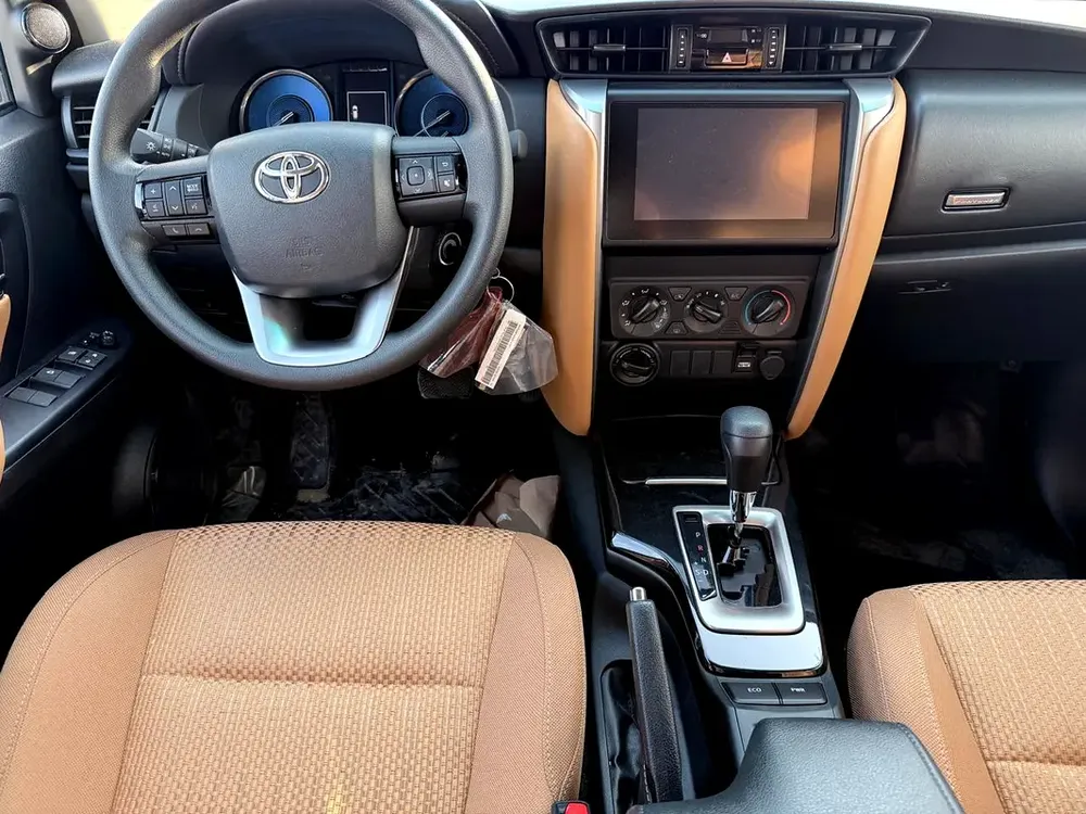 Toyota Fortuner EXR 2.4L 2026 GCC AT Diesel (Export Only) - Image 10