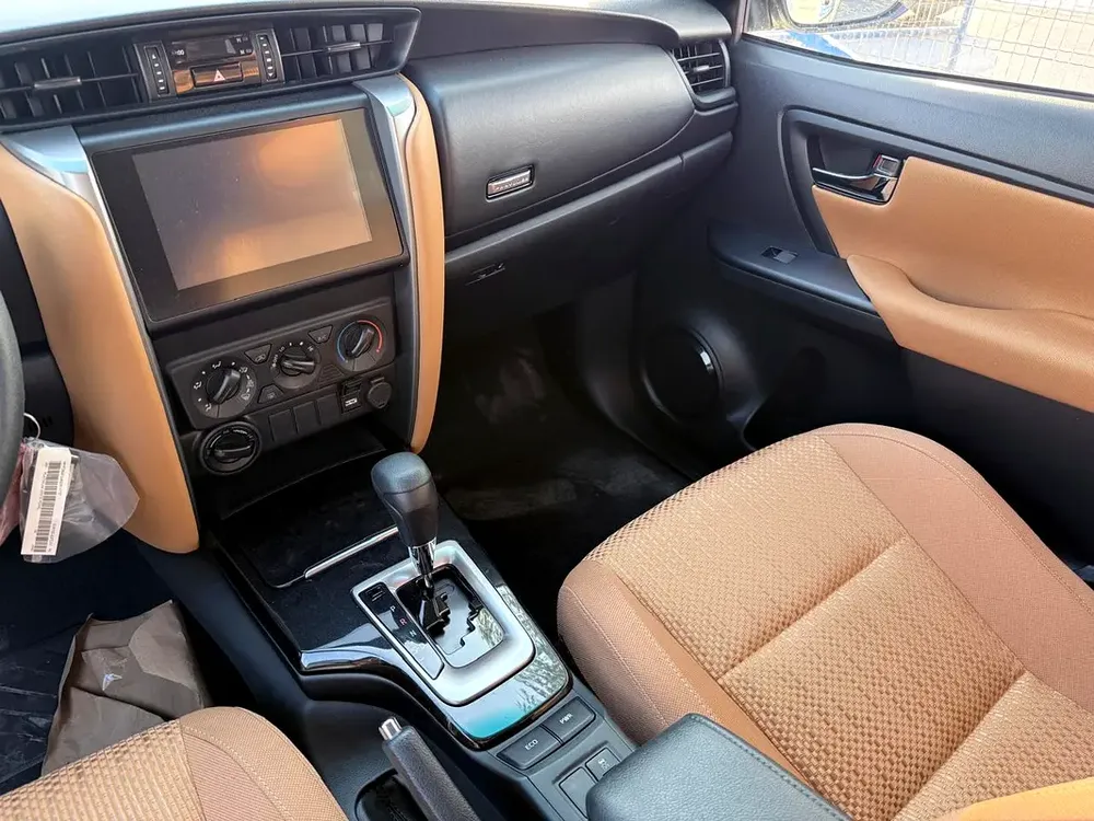 Toyota Fortuner EXR 2.4L 2026 GCC AT Diesel (Export Only) - Image 12