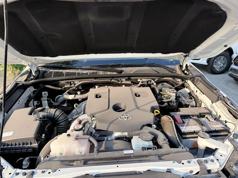 Toyota Fortuner EXR 2.4L 2026 GCC AT Diesel (Export Only) - Image 14