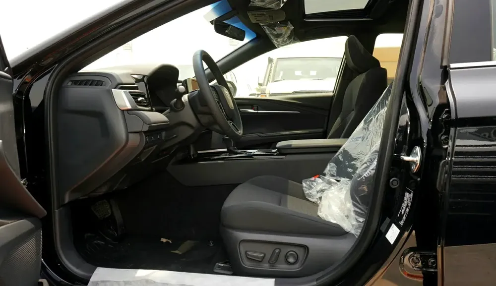 2026 TOYOTA CAMRY LE 2.5L PETROL - GCC - Image 8