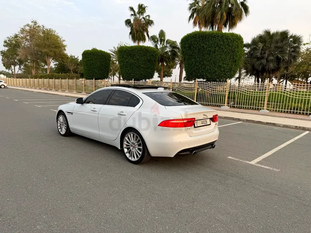 Jaguar XE 3.0 Supercharged V6 🔥 Full Service History ✅ - Image 5