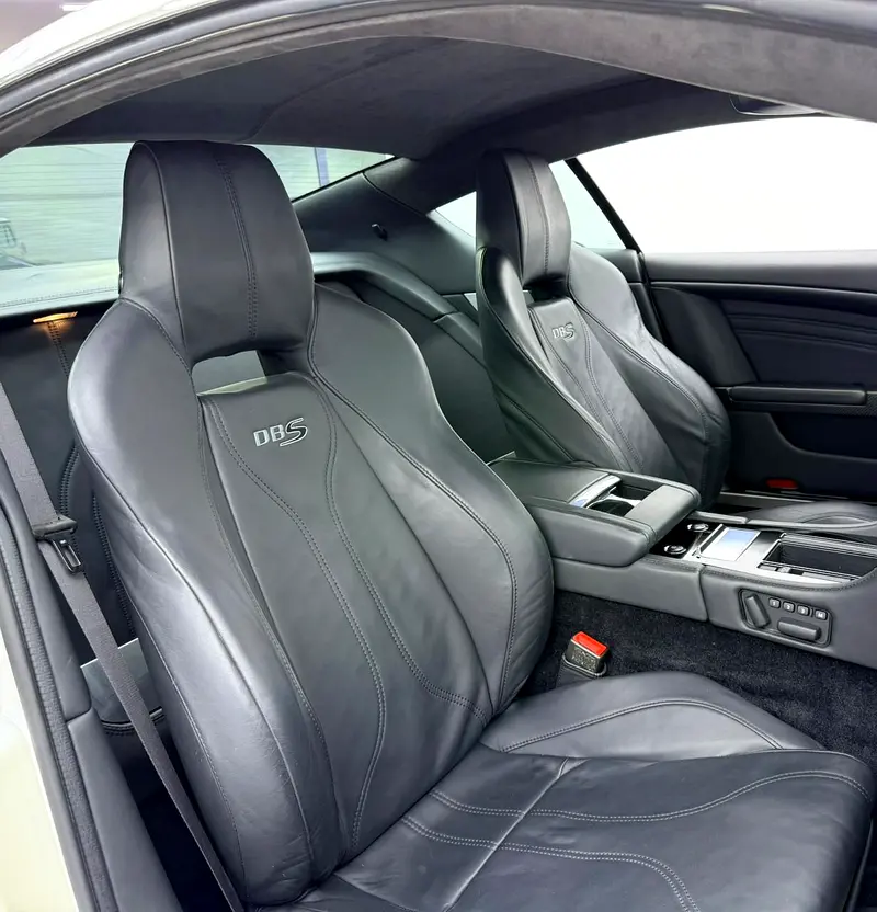 2009 Aston Martin DBS, Full Aston Martin Service History, Very Low Km, Excellent Condition, GCC - Image 15