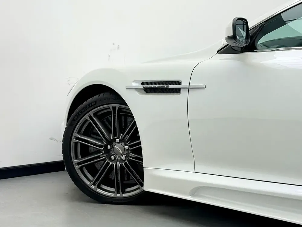2009 Aston Martin DBS, Full Aston Martin Service History, Very Low Km, Excellent Condition, GCC - Image 7