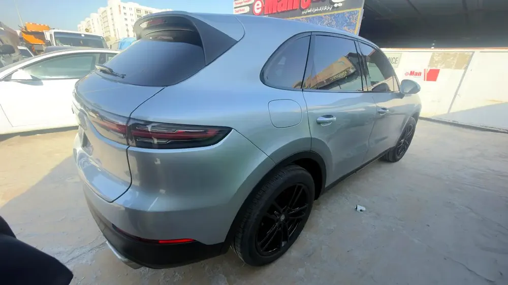 Porsche Cayenne 2021 - US - Finance Available - Image 4