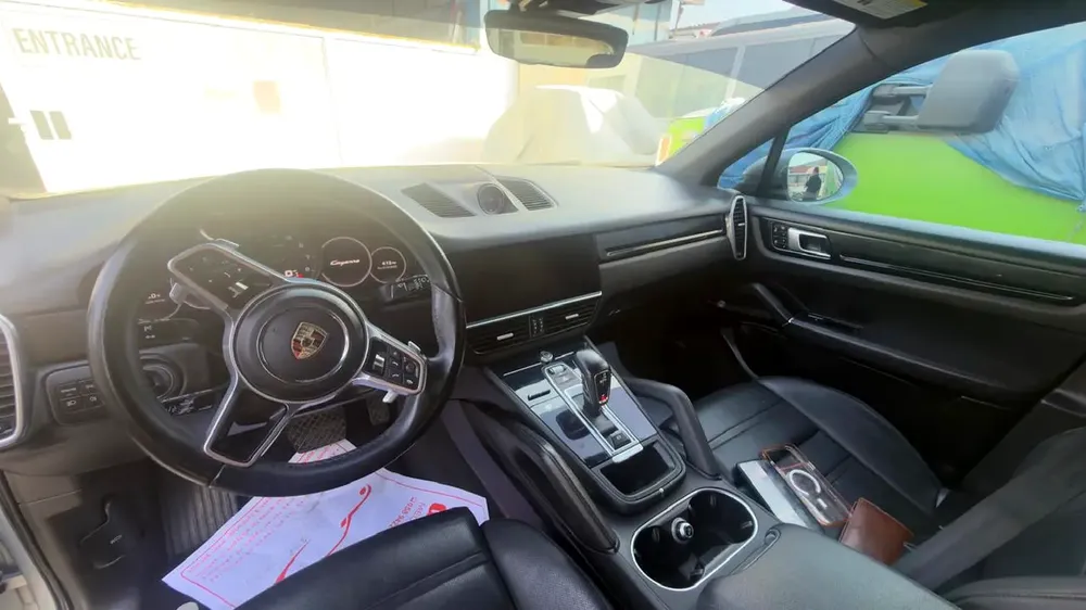 Porsche Cayenne 2021 - US - Finance Available - Image 7