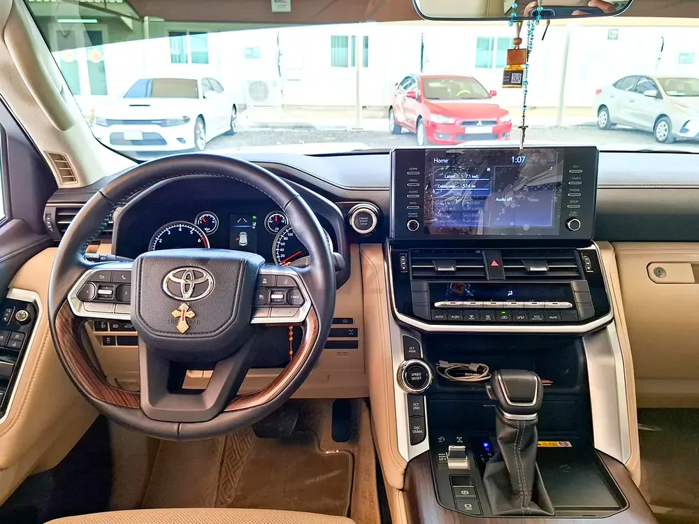 AED 3723/month | 2024 Toyota Land Cruiser  | GCC Specs | Ref#424604 - Image 10