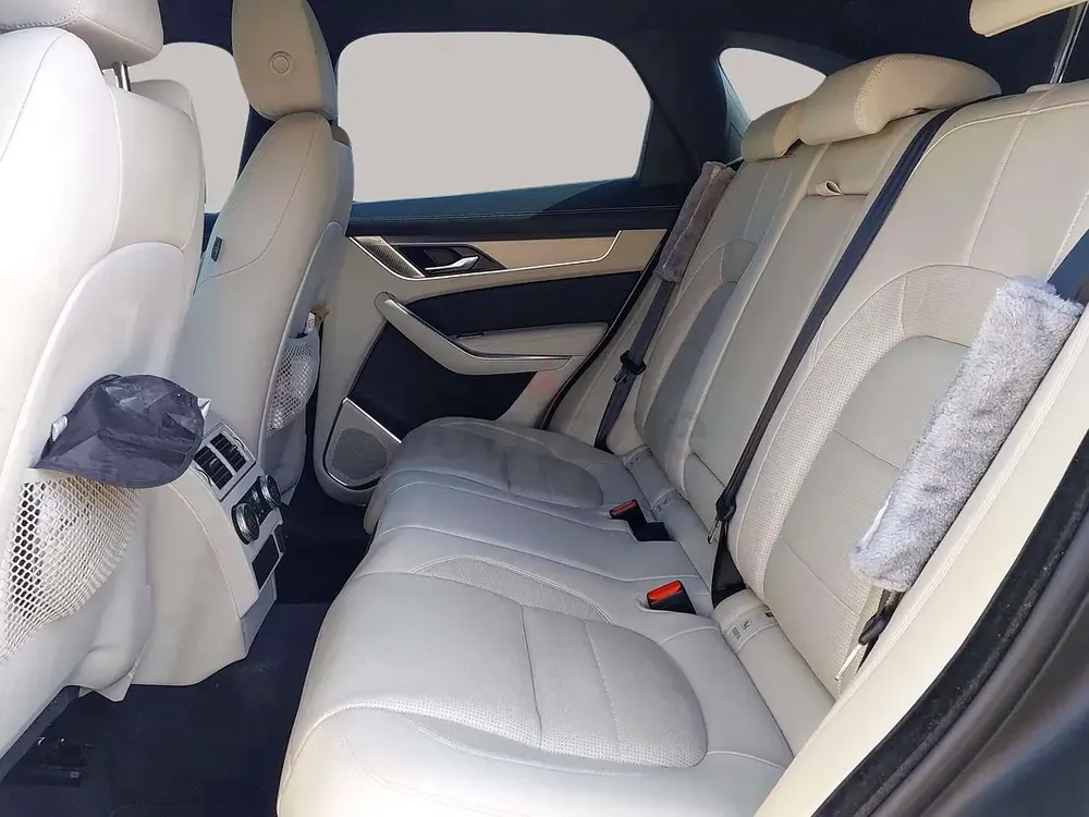 AED 3039/month | 2024 Jaguar F-Pace  | GCC Specs | Ref#421135 - Image 12