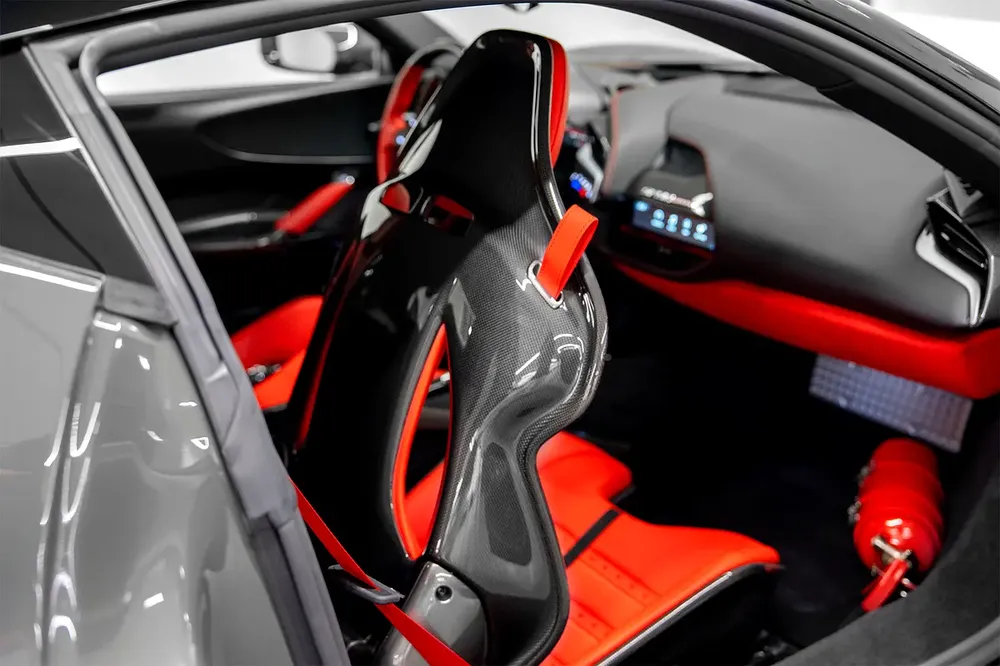 Ferrari SF90 Stradale - GCC Spec - Warranty and Lease to Own Available - Image 12