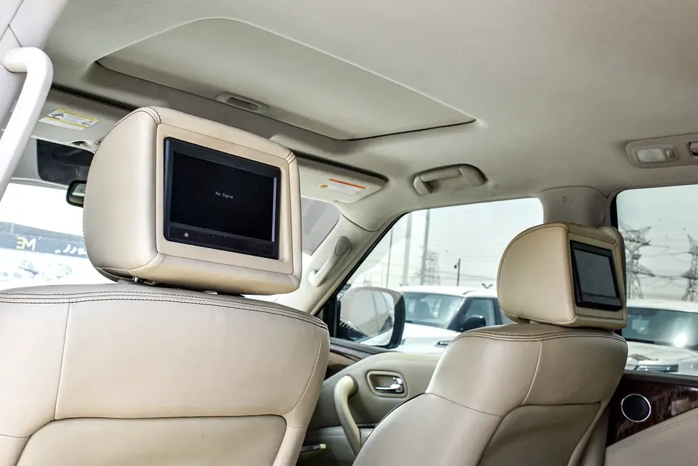 Nissan Patrol LE Platinum 2014, original paint - Image 9