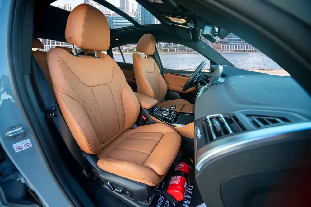 4,410 P.M | 0% Down-Payment | BMW Warranty+Service | Unique Color - Image 13