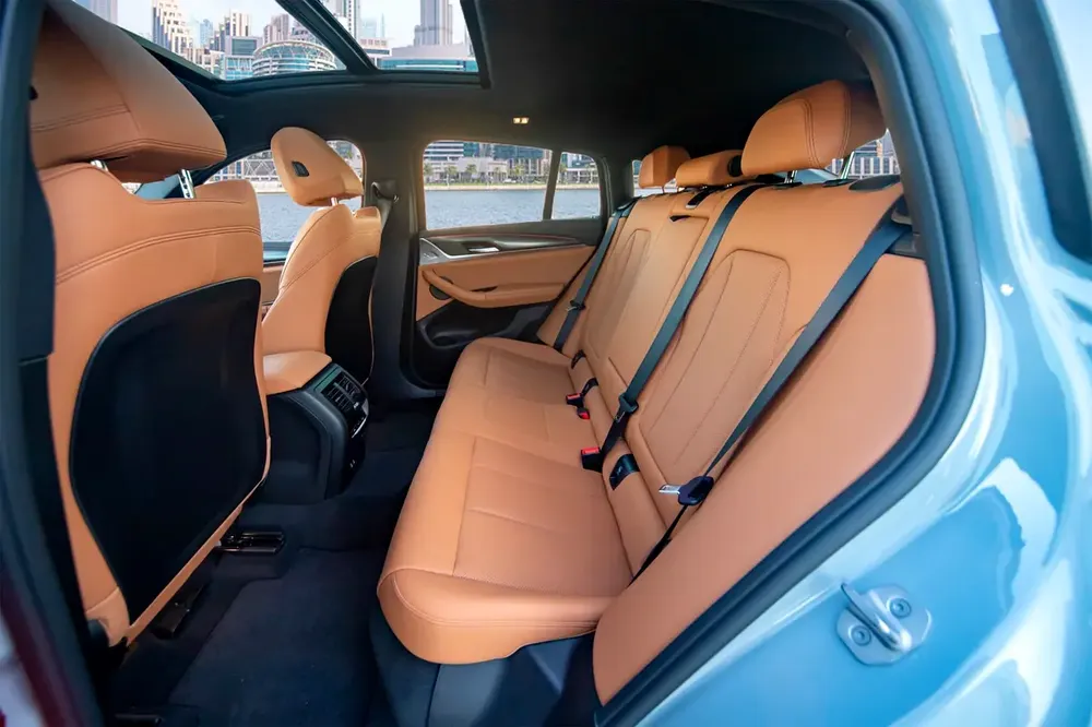4,410 P.M | 0% Down-Payment | BMW Warranty+Service | Unique Color - Image 9