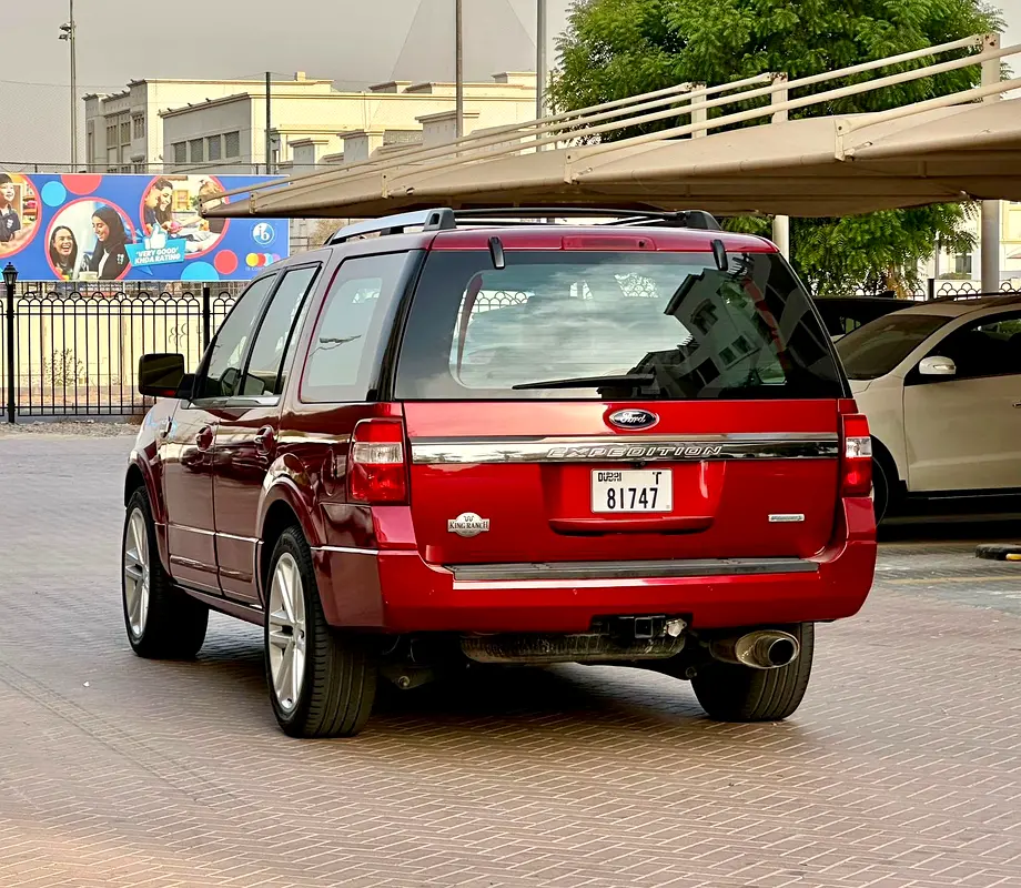 King Ranch GCC Specs - Perfect Family SUV - Image 4