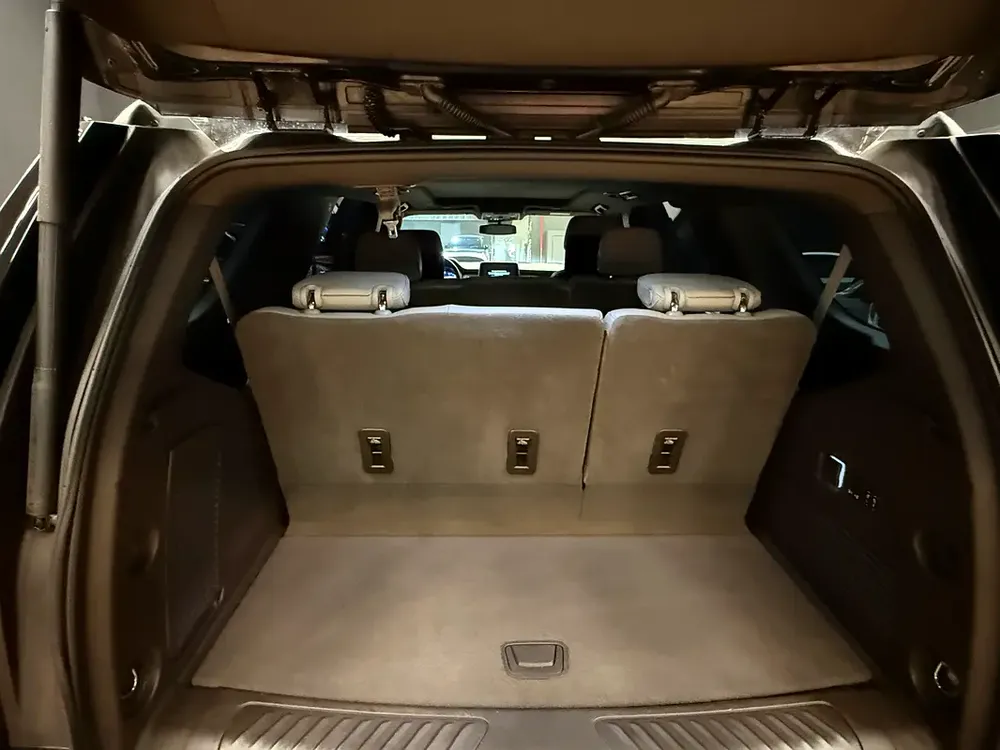 CHEVROLET TAHOE LT 2023 GCC UNDER WARRANTY - Image 7