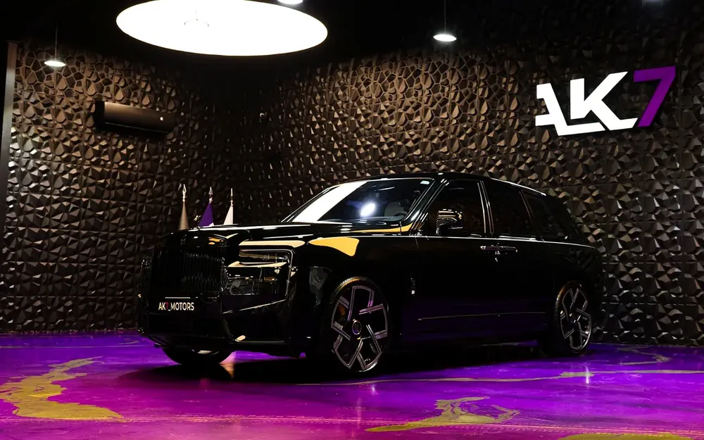 Rolls-Royce Cullinan 2019 - Impeccable Luxury SUV - Image 4