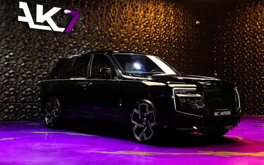 Rolls-Royce Cullinan 2019 - Impeccable Luxury SUV - Image 5