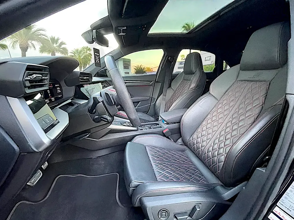 AED 2,550 P.M | Audi S3 | S-LINE | FULL SERVICE HISTORY | 2024 | GCC | ORIGINAL PAINT | 0% DOWNPAYME - Image 12
