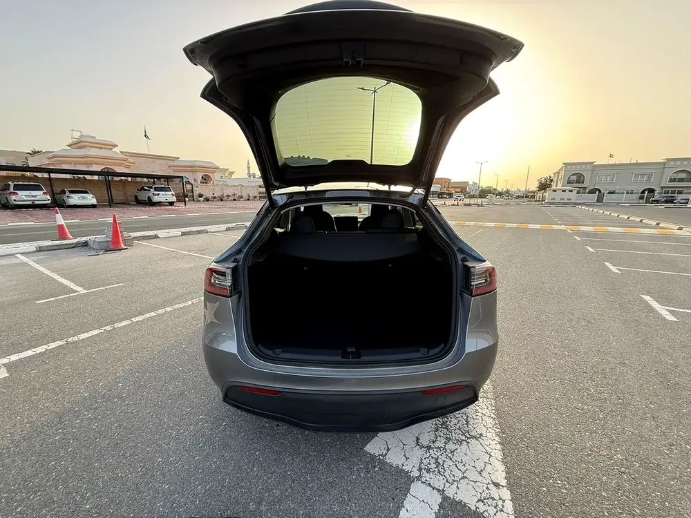 Tesla Model Y Performance 2024 GCC Specs - Image 7