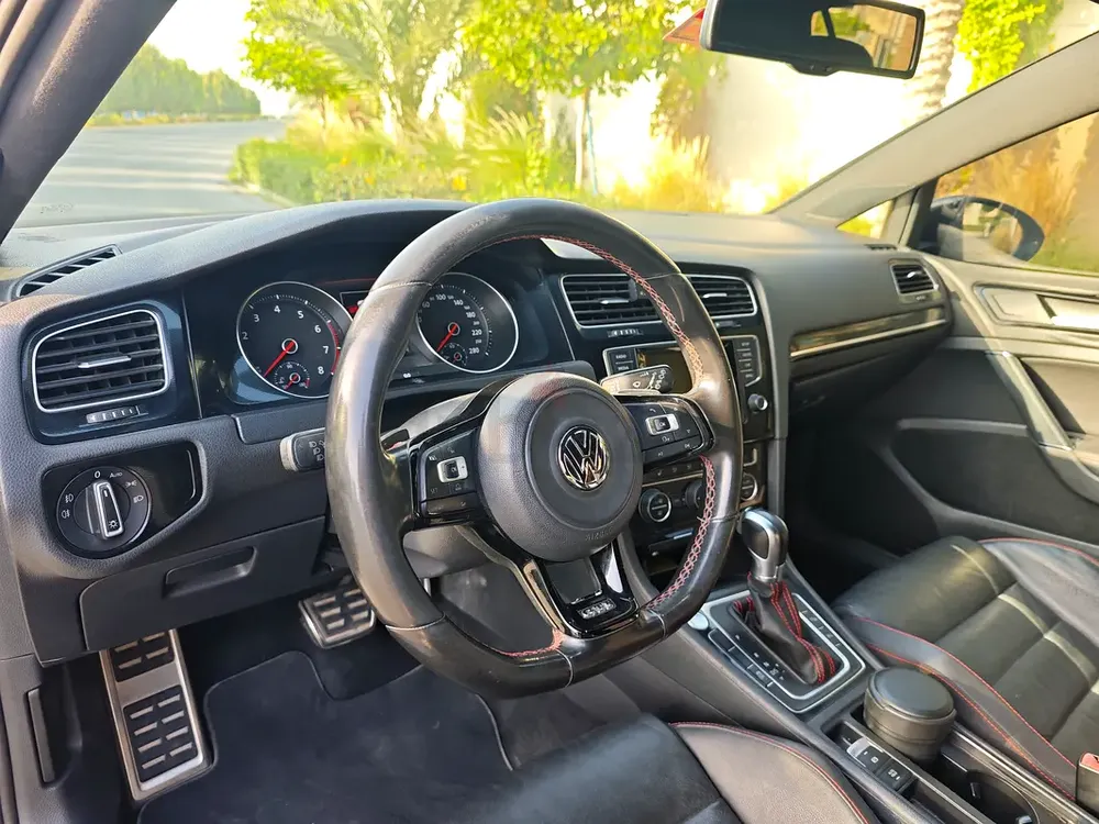 Volkswagen Golf GTI 2014 | GCC Specs | Well Maintained - Image 5