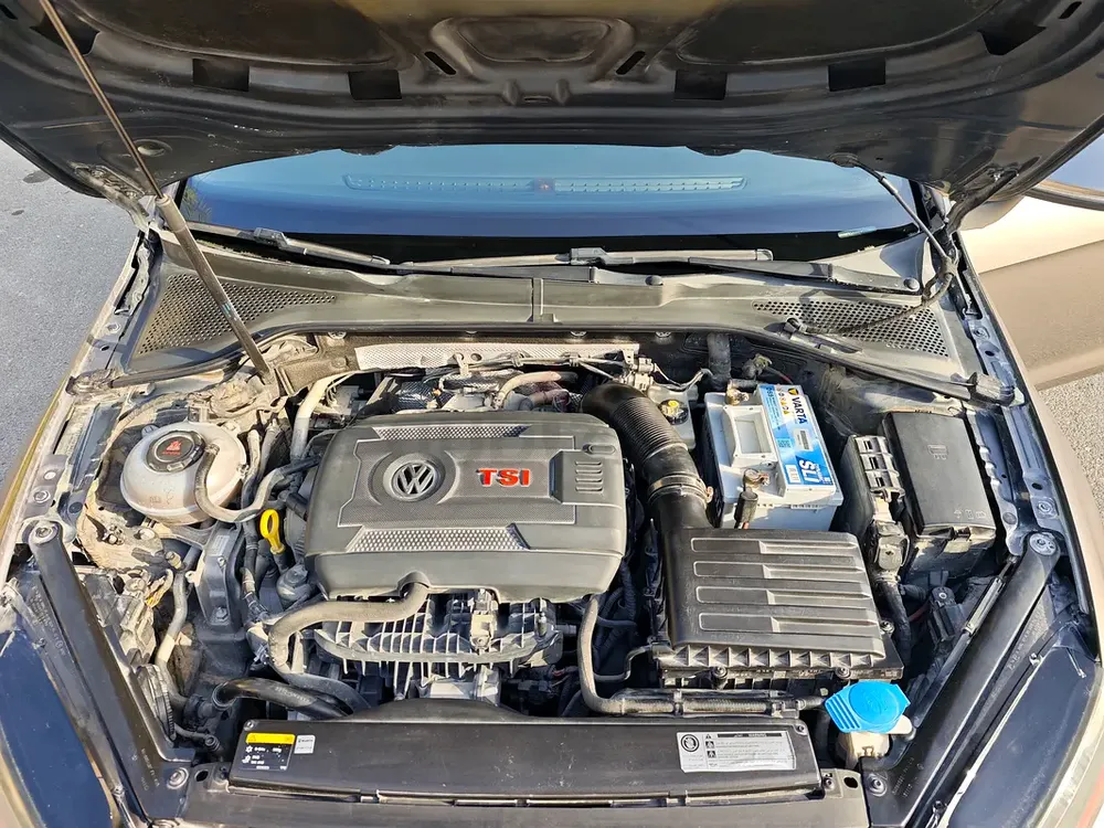 Volkswagen Golf GTI 2014 | GCC Specs | Well Maintained - Image 6