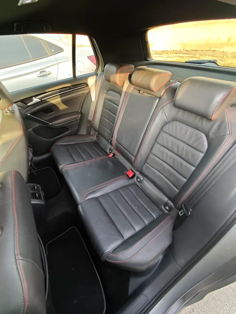 Volkswagen Golf GTI 2014 | GCC Specs | Well Maintained - Image 8