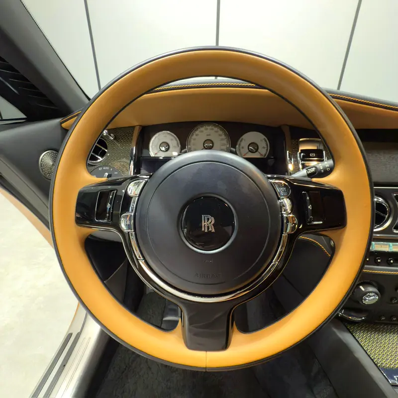 Rolls-Royce Wraith Black Badge 2018 - GCC Specs - Impeccable Condition - Image 11