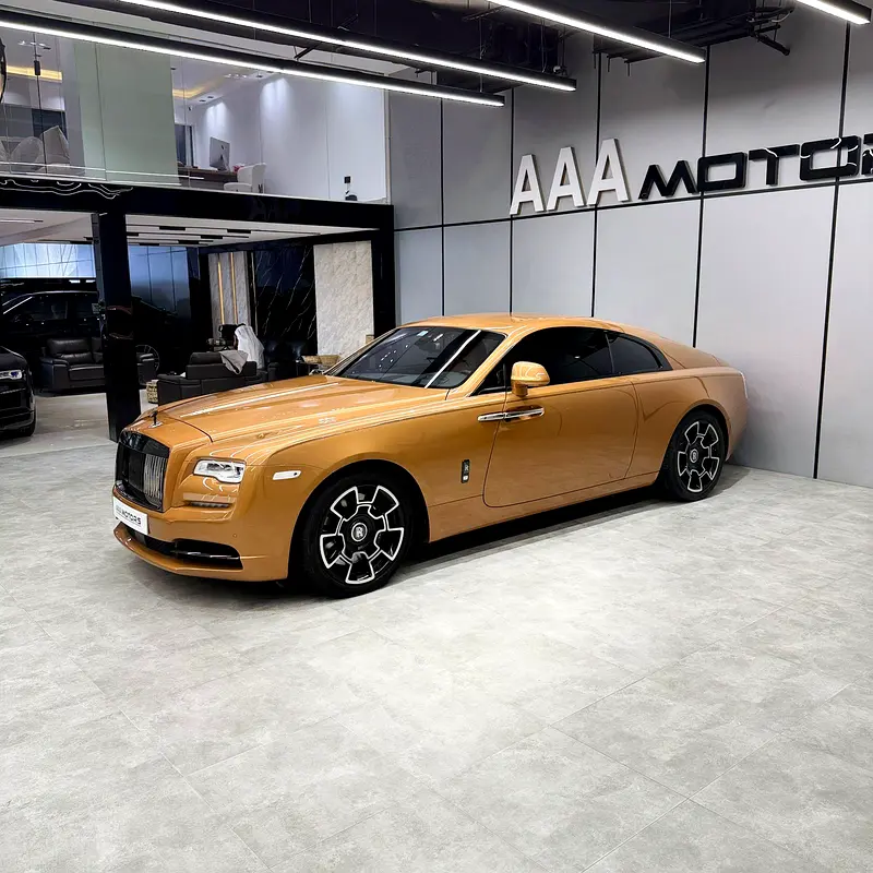 Rolls-Royce Wraith Black Badge 2018 - GCC Specs - Impeccable Condition - Image 5
