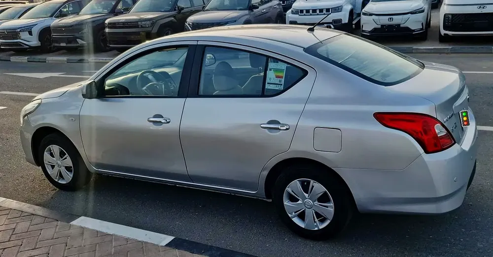 NISSAN SUNNY 2019 - Image 17