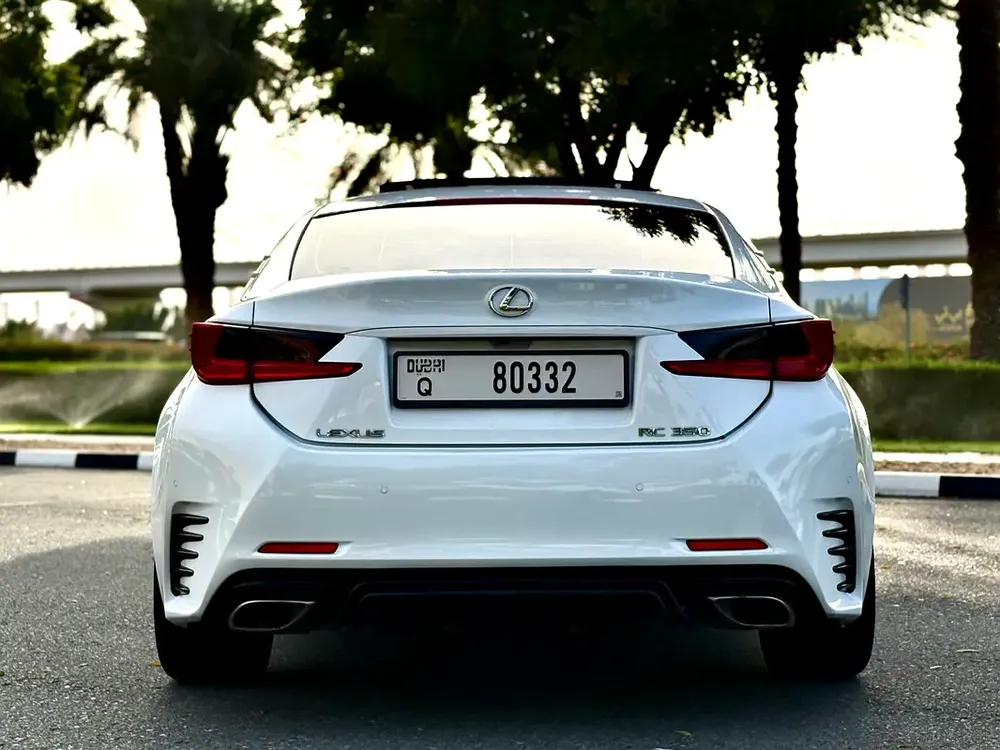 LEXUS RC 350 F SPORT / 2017 / GCC / AGENCY MAINTAINED/ ORIGINAL KM/ 2 KEYS / DIRECT OWNER - Image 8
