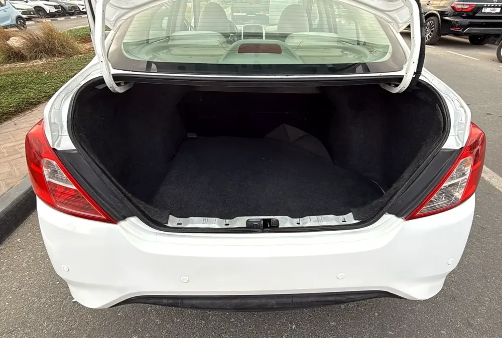 Nissan Sunny Gcc 2019 - Image 8