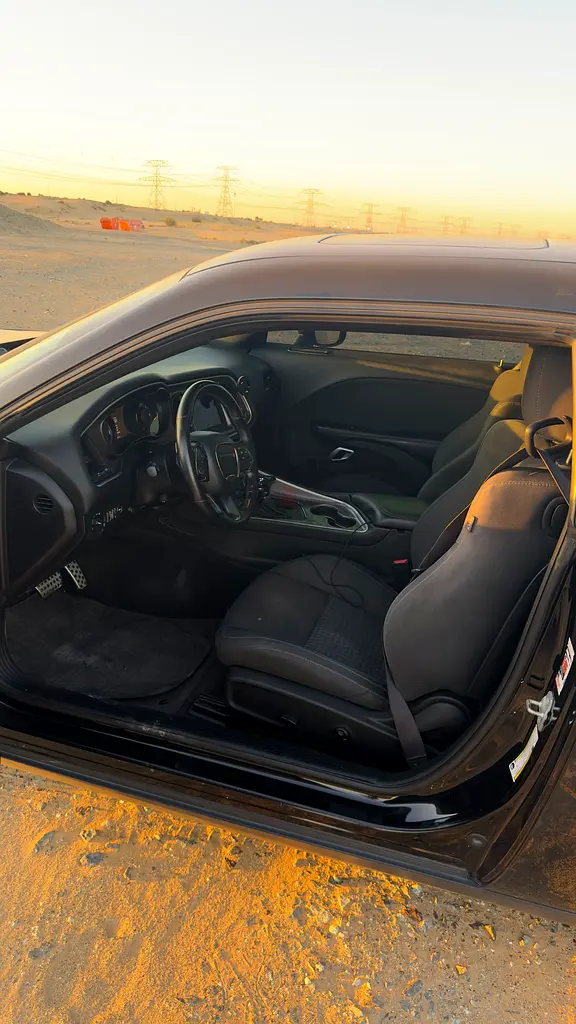Dodge Challenger R/T 2019 American Specs - Immaculate Condition - Image 14
