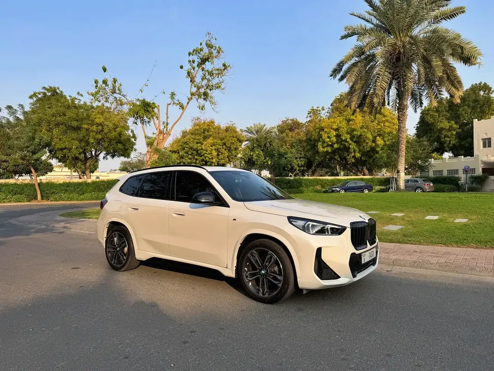 BMW X1 M20 X-DRIVE / 2029 WARRANTY SERVICE - Image 4