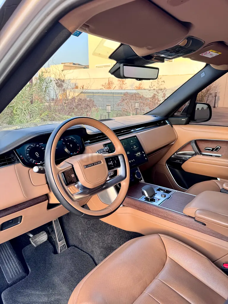 2023 Land Rover Range Rover HSE P530 | GCC Specs | Low Mileage - Image 5