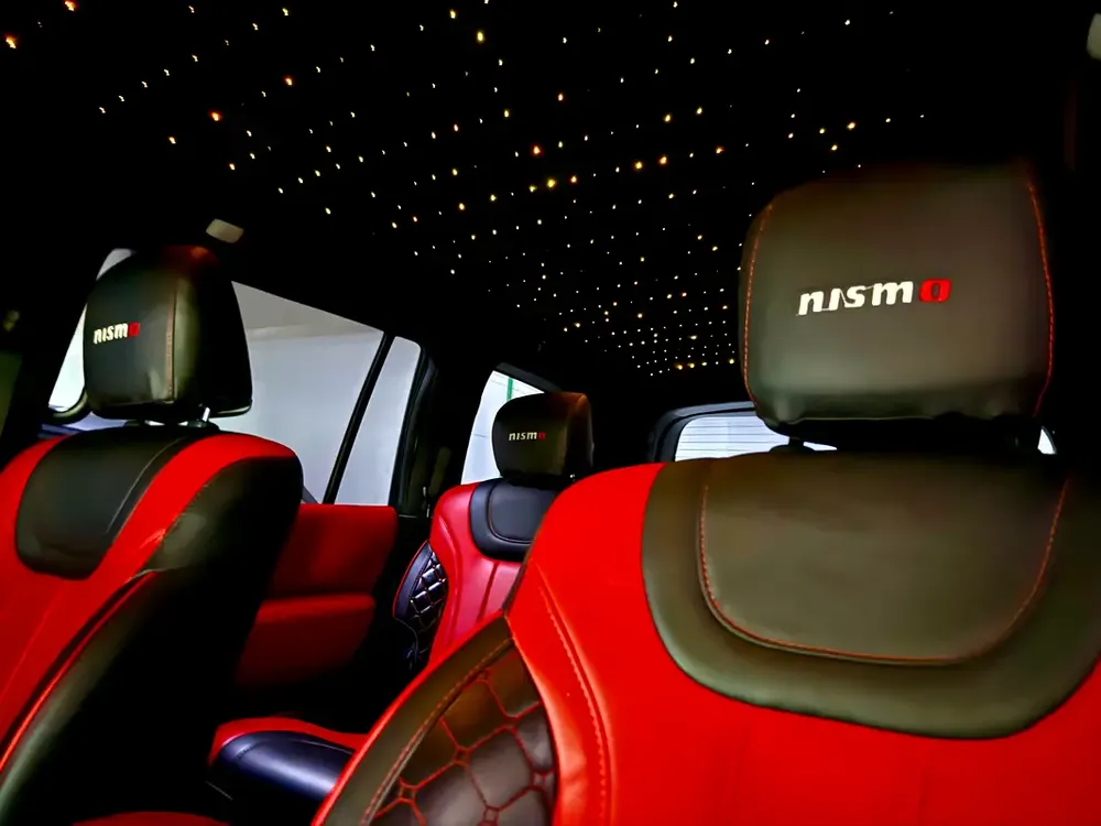 Nissan Patrol SE converted into nismo inside outside very low milage single handed used 1st owner - Image 5