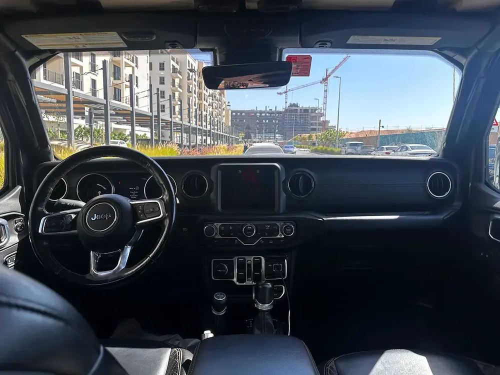Jeep Wrangler 4xe Sahara 2021 | Canadian Specs | Plug-in Hybrid - Image 10