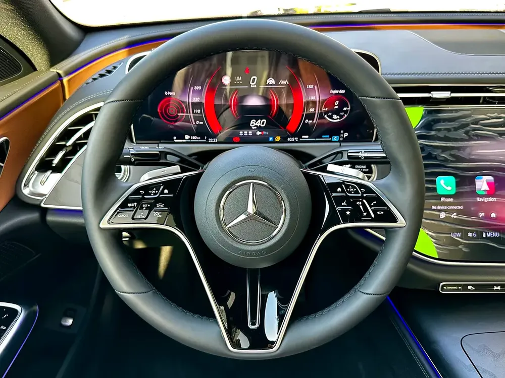 MERCEDES-BENZ E200 || 2026 || Brand New || with HUD | - Image 8