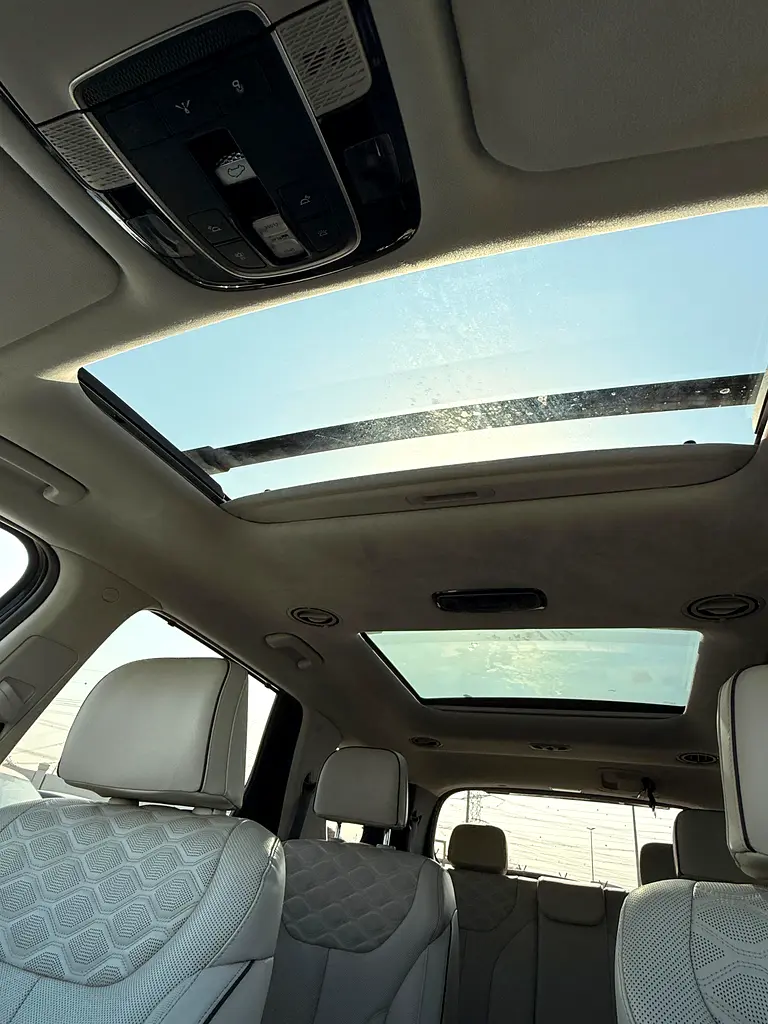 HYUNDAI PALISADE 2021 WITH panoramic Roof Full Option - Image 16