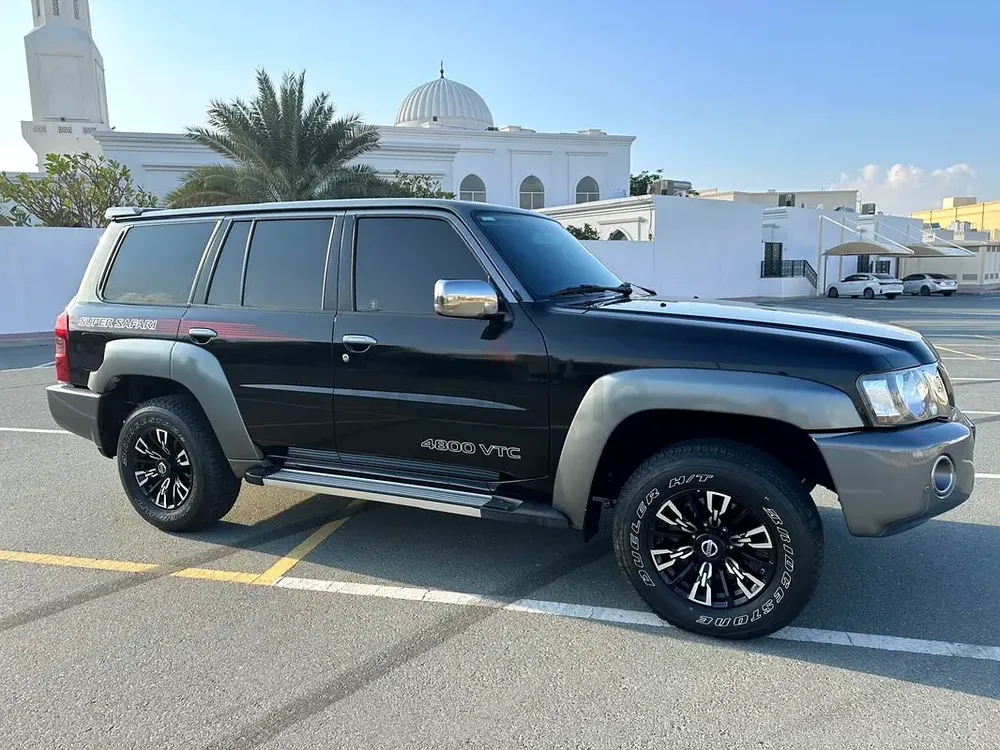 2023 Nissan Patrol Safari Super Safari - GCC Specs - Brand New - Image 5