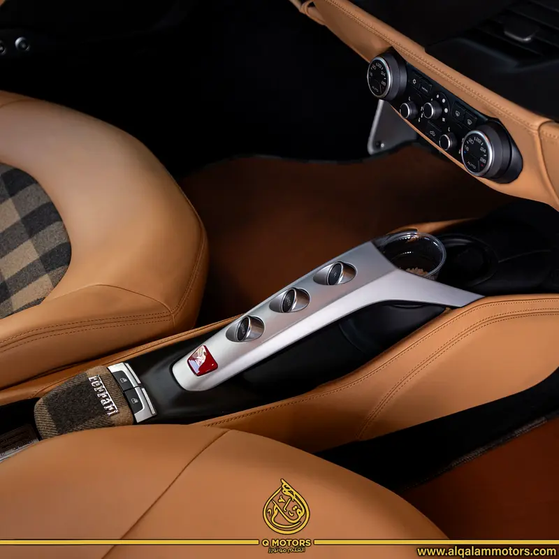 2018 FERRARI 488 GTB ( TAILOR MADE ) ( 1 OF 1 ) 70th Anniversary GCC DONE ONLY 600KM - Image 6