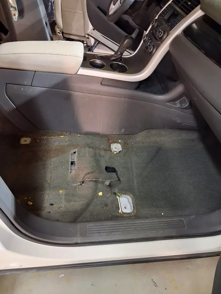 Ford Edge SEL 2013 - Well Maintained - Canadian Specs - Image 10
