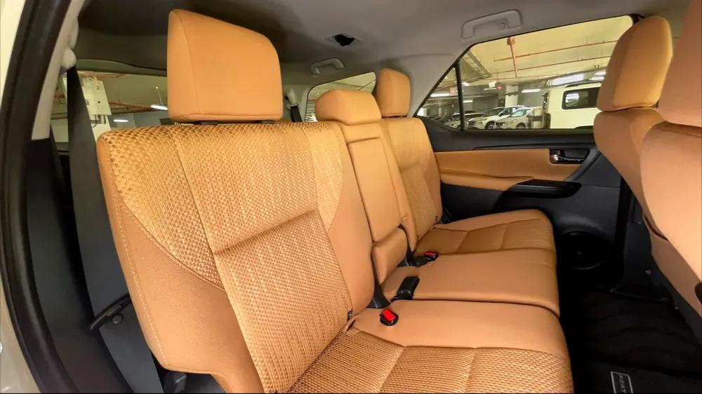 AED 1,643/month | Manufacturer Warranty | 30 Day Return | TOYOTA FORTUNER 2025 - Image 10