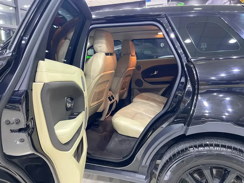 RANGE ROVER EVOQUE 2018 FIRST OWNER LADY DRIVEN 2.0L TURBO - Image 16
