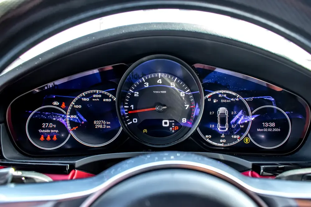 2023 Porsche Cayenne Coupe 5500 AED M/P With 0% DownPayment - Image 19