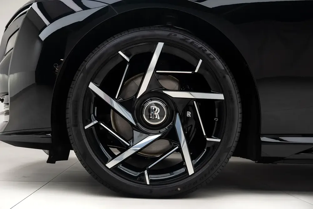 2026 ROLLS ROYCE SPECTRE | BLACK BADGE | FULL OPTION | - Image 6