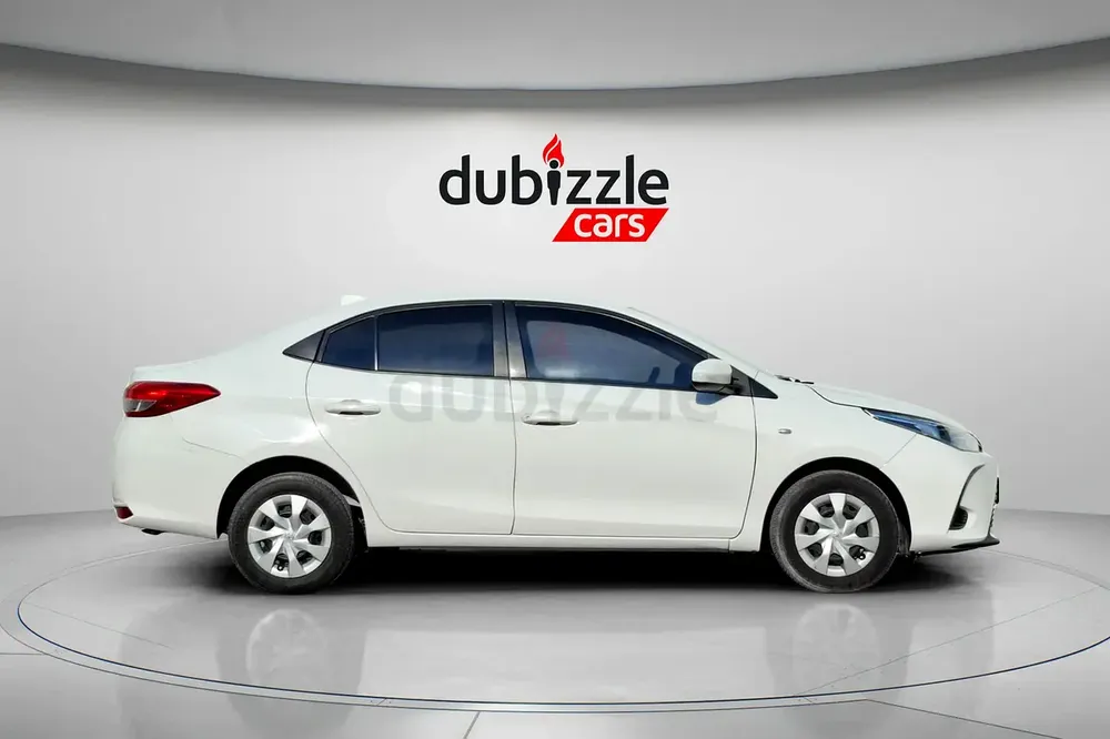 AED 563/month | 2021 Toyota Yaris E | GCC Specs | Ref#389139 - Image 4