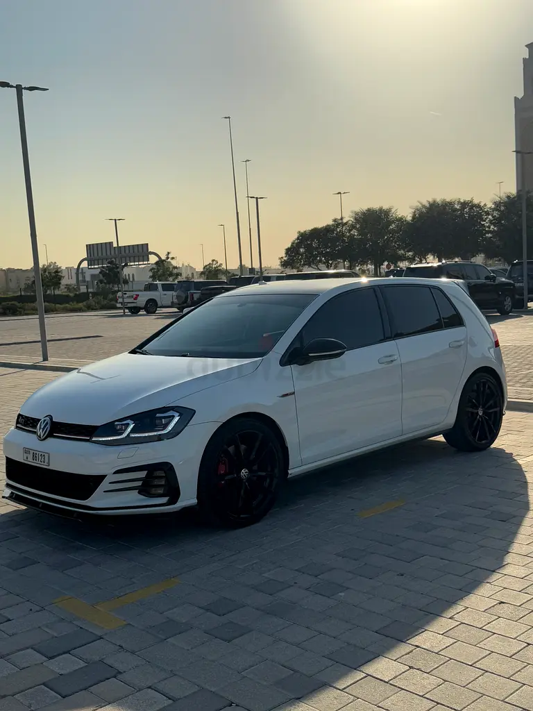 2020 Volkswagen Golf GTI - American Specs - Image 15